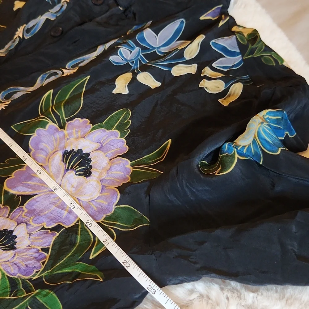 Farm Rio Garden Blouse - Picture 10 of 12